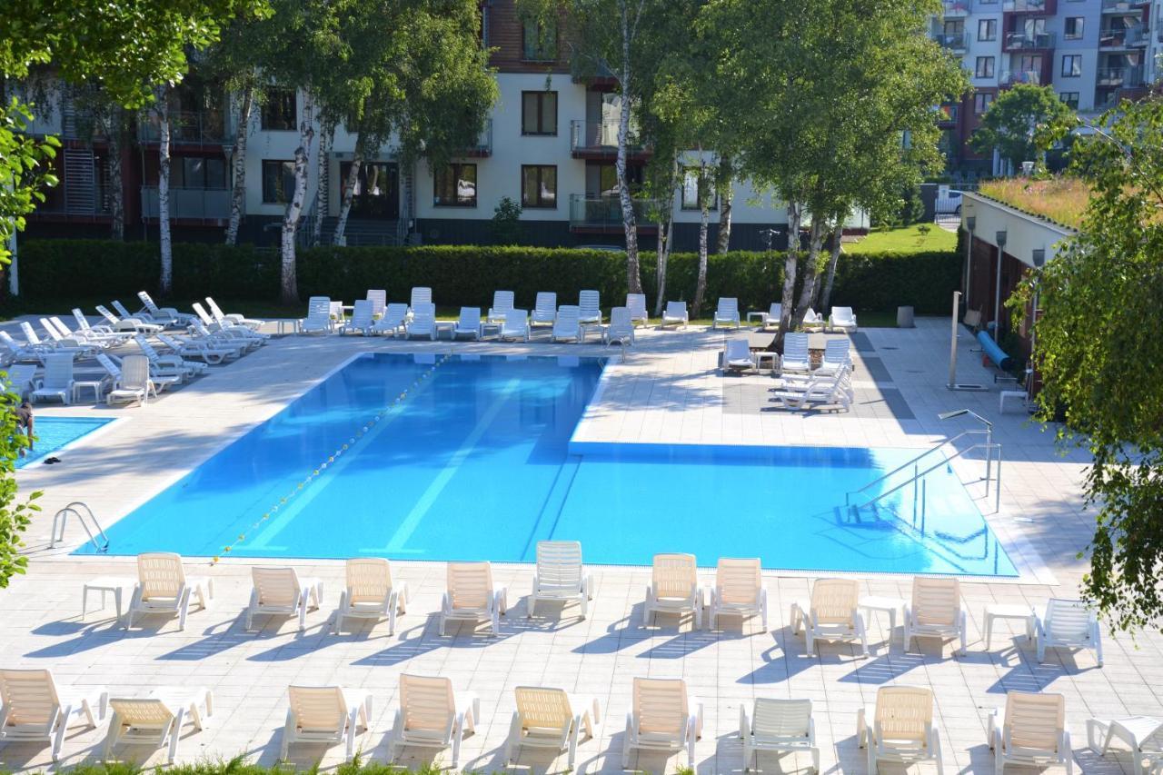 Apartament Polanki Z Basenem Blisko Plazy Apartment Kolobrzeg Luaran gambar